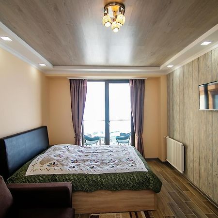 Gudauri Shiny Studio Near Gondola Екстериор снимка