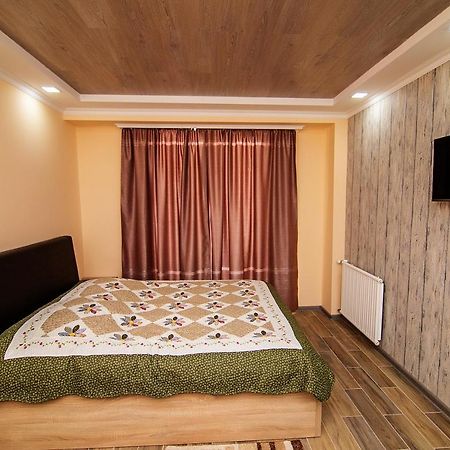 Gudauri Shiny Studio Near Gondola Екстериор снимка